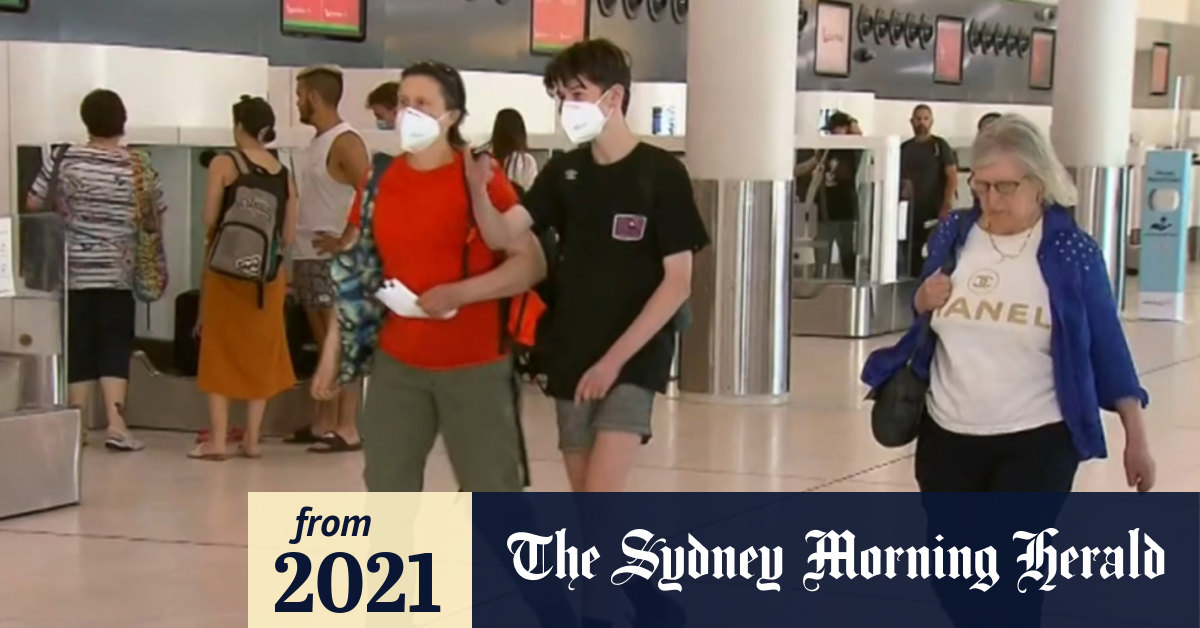 Video Coronavirus Victorians scramble to leave WA before border closure
